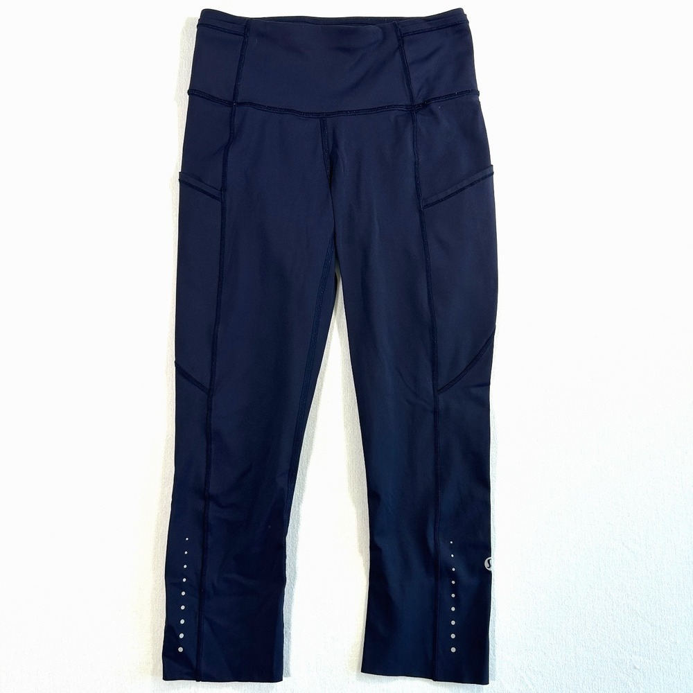 Lululemon Fast Free Crop II Nulux 19" Size 4 Navy Blue Side Pockets Activewear